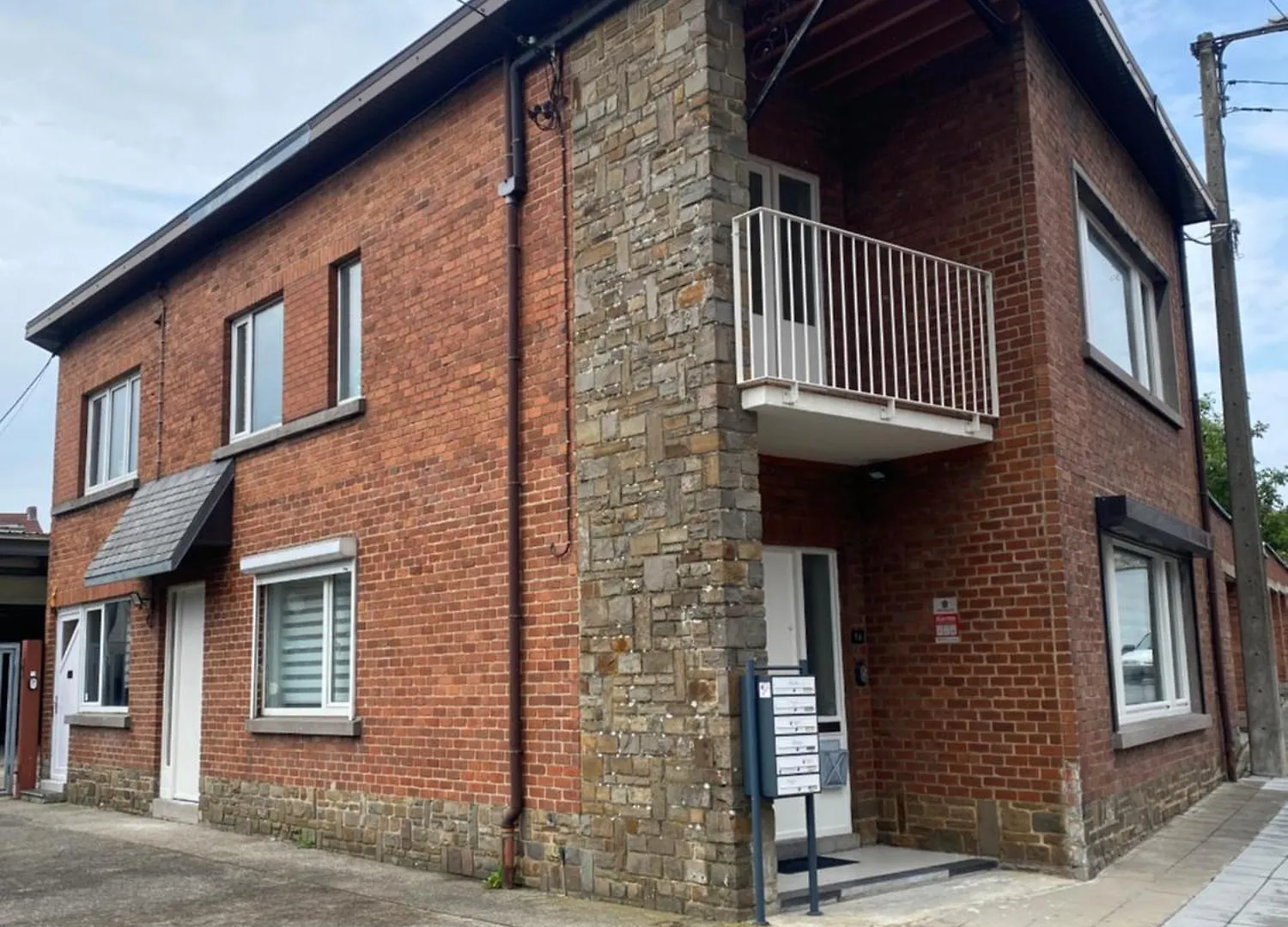 1-D011 Superbe Appartement Spacieux Tres Calme Charleroi Belgium