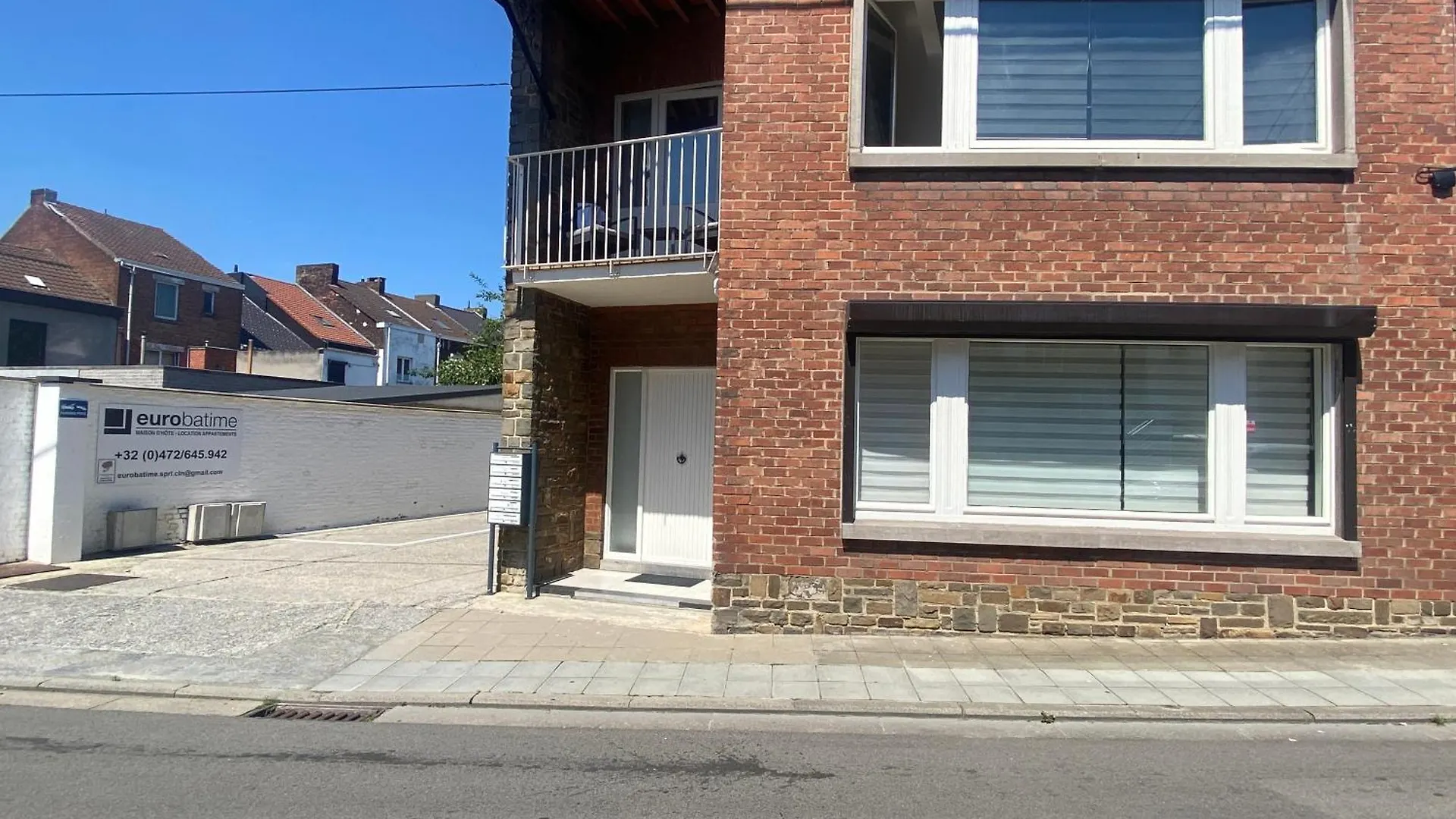 1-D011 Superbe Appartement Spacieux Tres Calme Charleroi Belgium